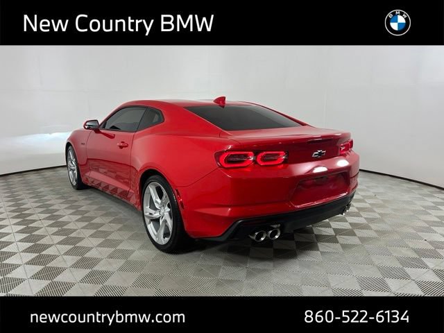 Used 2021 Chevrolet Camaro LT RWD image 5