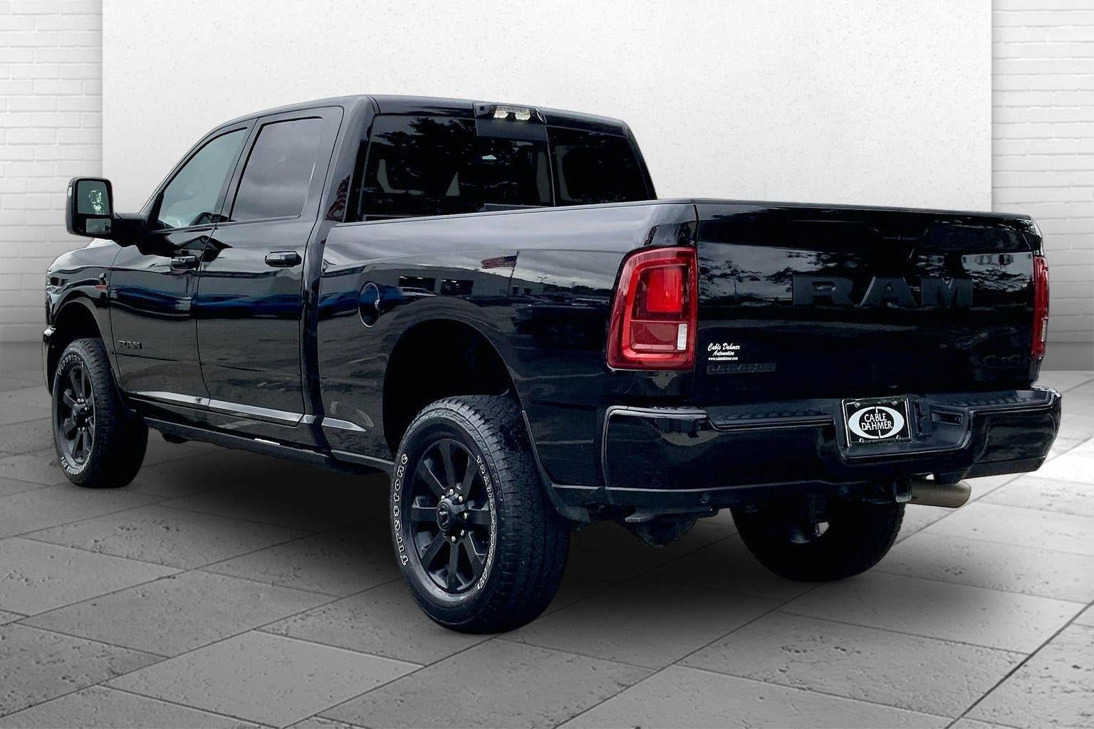 Used 2025 RAM 2500 Laramie AWD/4WD image 10