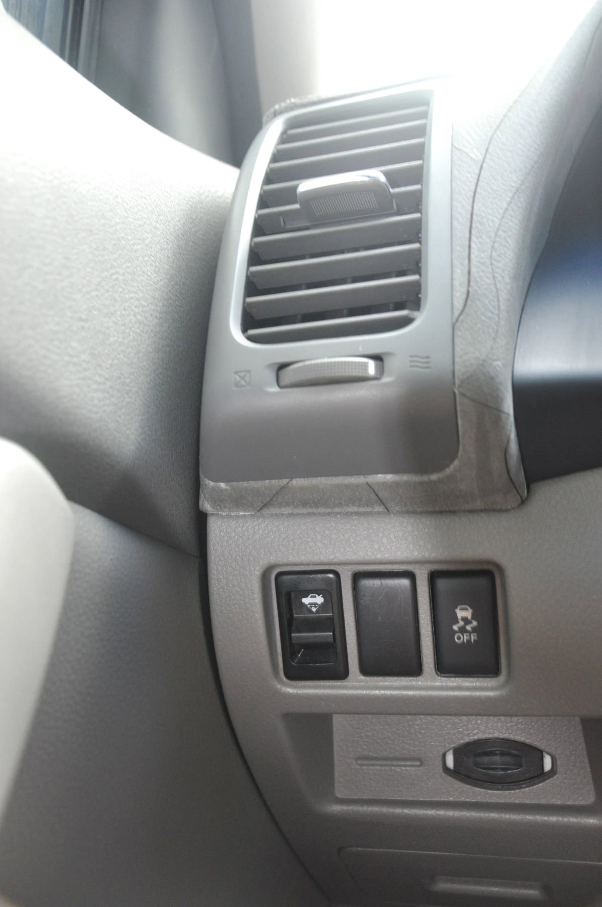 Used 2012 Nissan Altima 2.5 FWD image 32