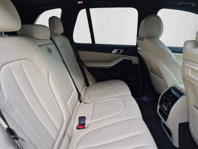 Used 2021 BMW X5 sDrive40i w/ Convenience Package RWD image 21