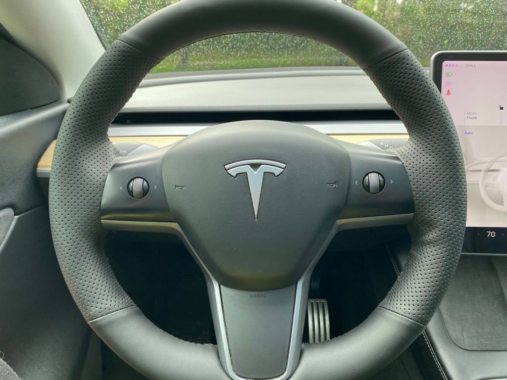 Used 2022 Tesla Model Y Performance AWD/4WD image 23
