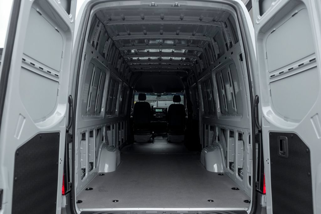 New 2026 Mercedes-Benz Sprinter 2500 image 11