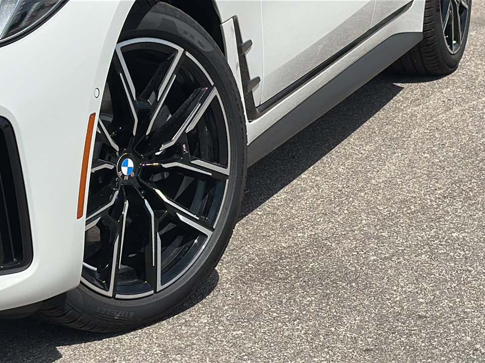 New 2026 BMW i4 eDrive40 w/ M Sport Package image 3