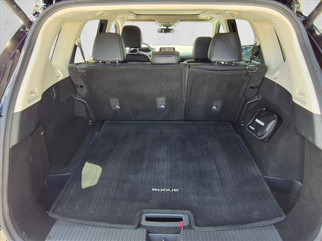 Used 2021 Nissan Rogue SV w/ Premium Package AWD/4WD image 6