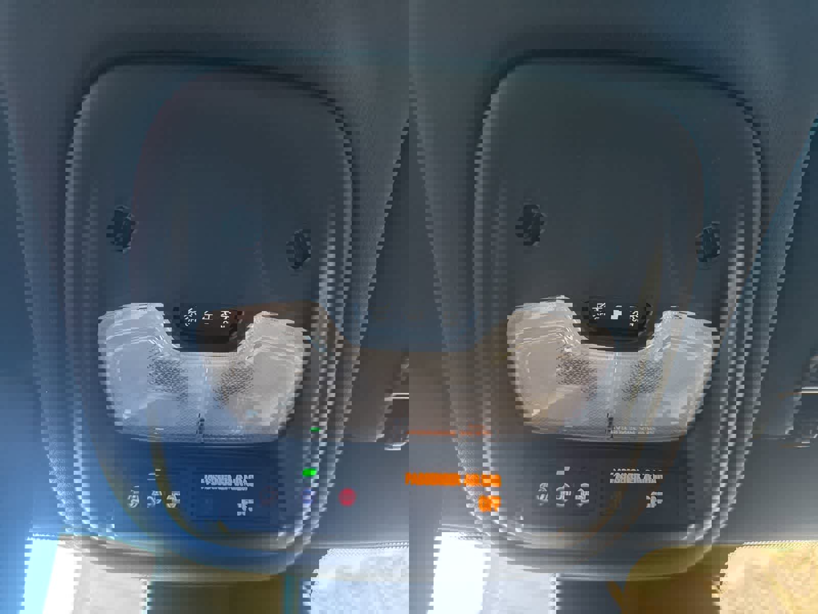 Used 2023 Chevrolet TrailBlazer RS w/ Convenience Package image 27