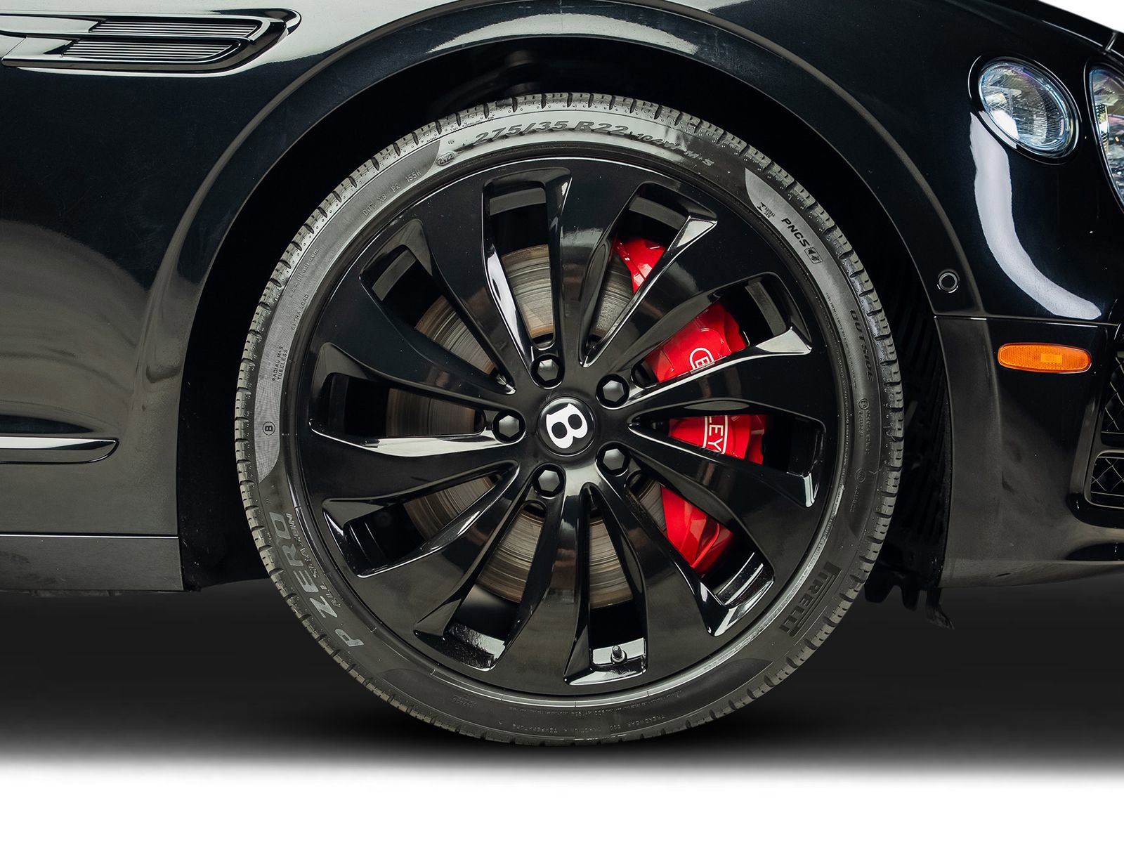 Used 2022 Bentley Flying Spur V8 image 30