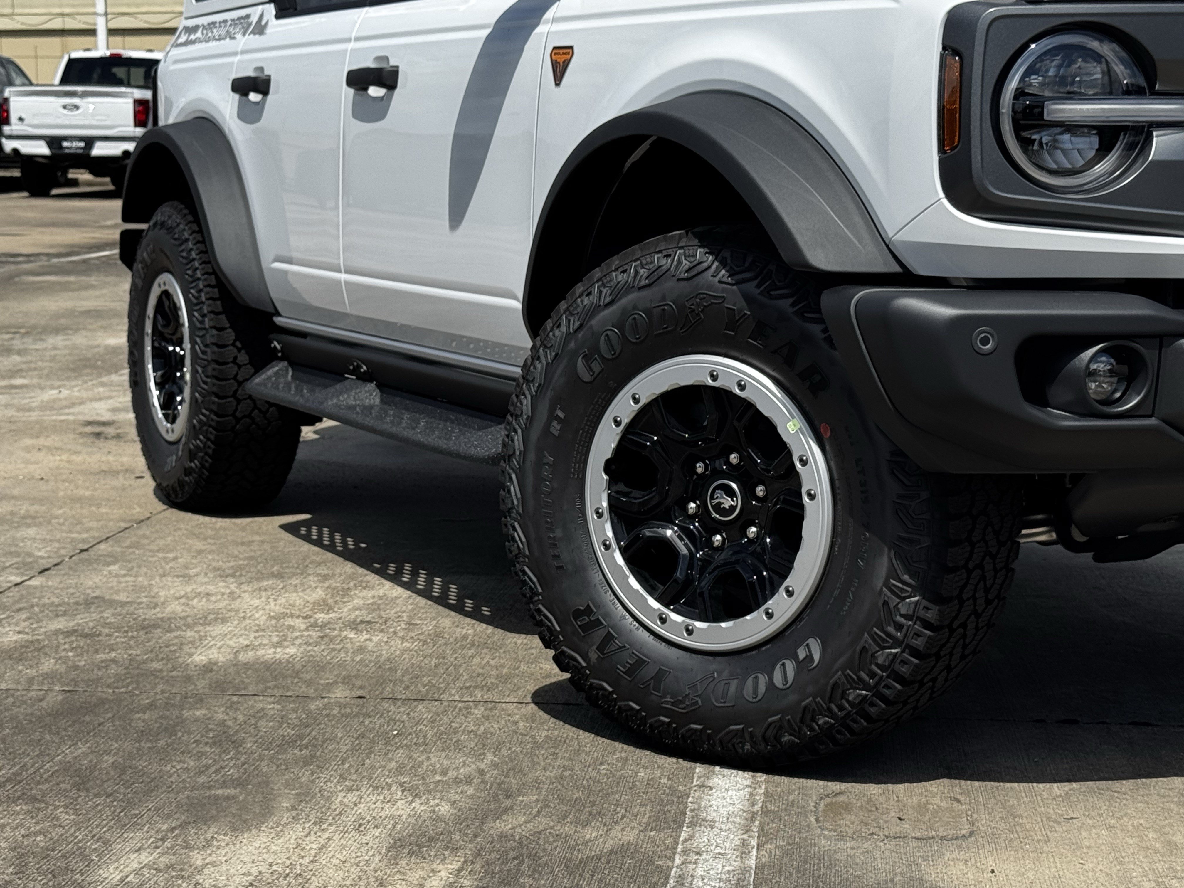 New 2026 Ford Bronco Badlands AWD/4WD image 12