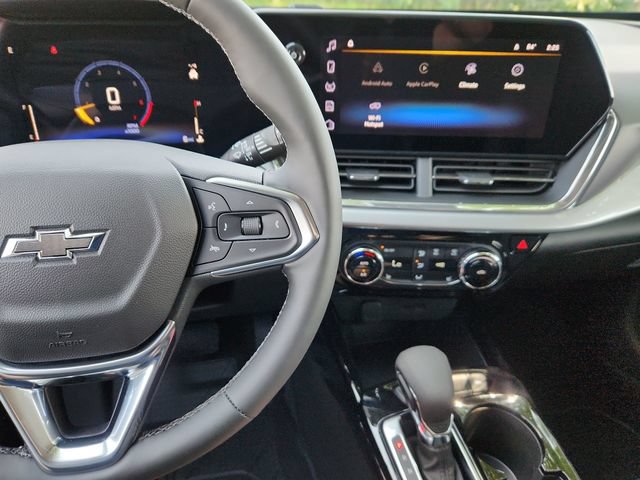 New 2026 Chevrolet Trax LT w/ Driver Confidence Package FWD image 26