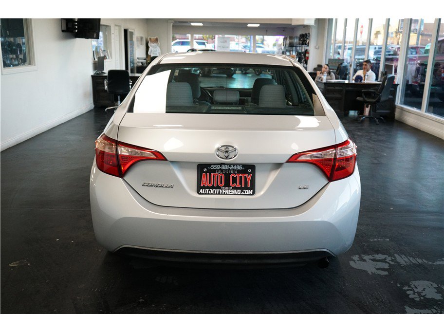 Used 2017 Toyota Corolla LE image 6