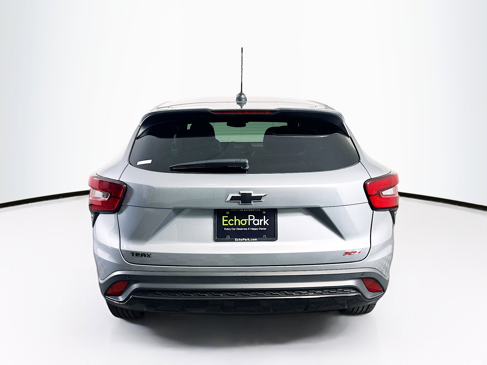 Used 2024 Chevrolet Trax RS w/ Driver Confidence Package image 7