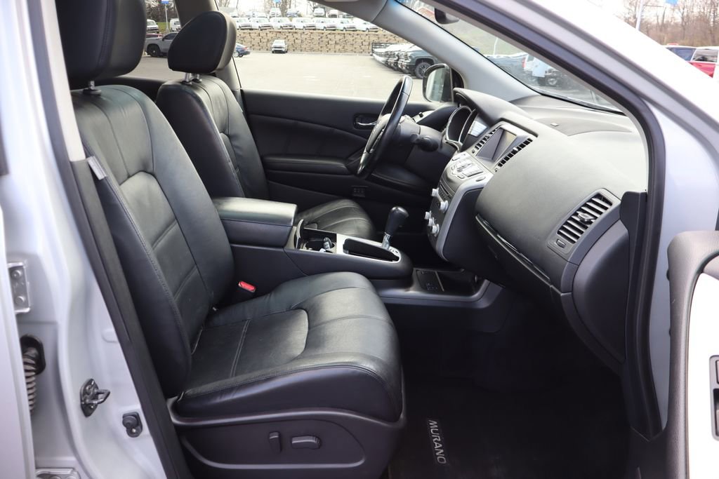 Used 2014 Nissan Murano SL w/ Navigation Package image 24