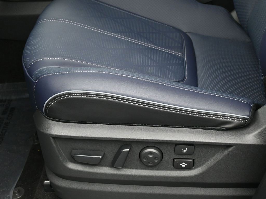 New 2026 INFINITI QX80 4WD image 18