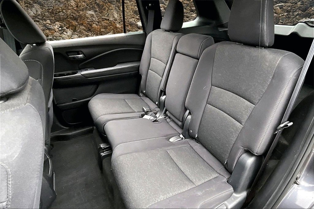 Used 2019 Honda Passport Sport image 17