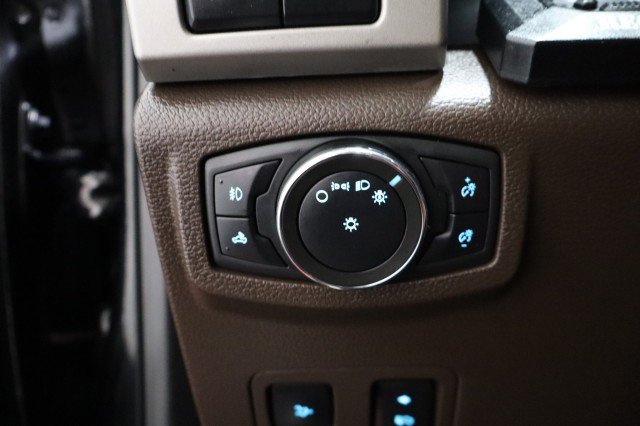 Used 2020 Ford F250 King Ranch w/ King Ranch Ultimate Package AWD/4WD image 42