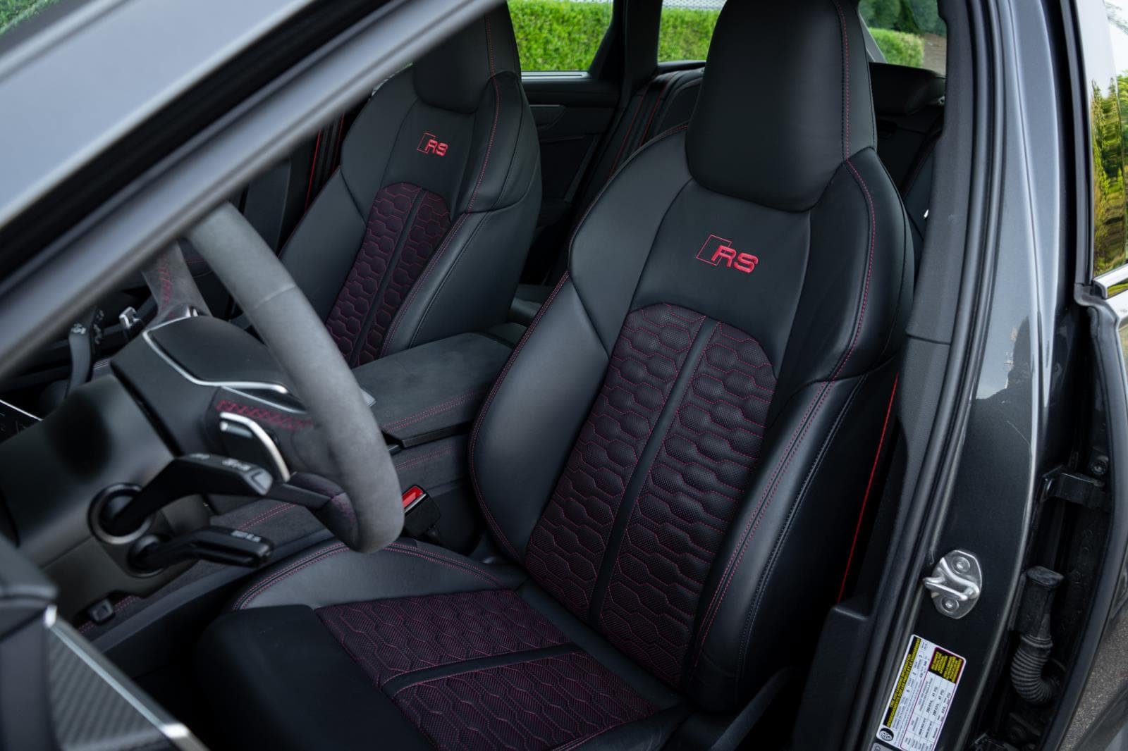 Certified 2024 Audi RS 6 performance AWD/4WD image 31