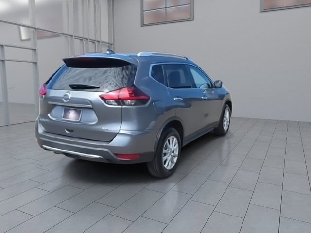 Used 2018 Nissan Rogue SV image 8