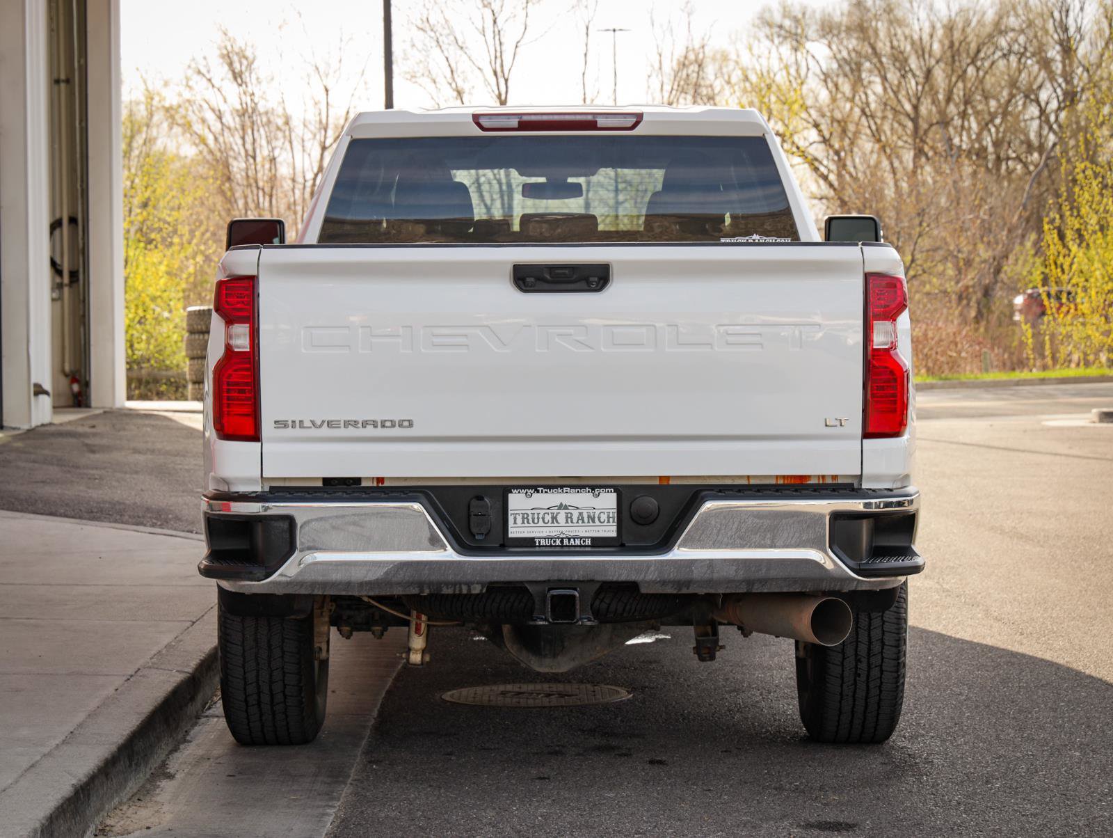 Used 2023 Chevrolet Silverado 2500 LT image 4