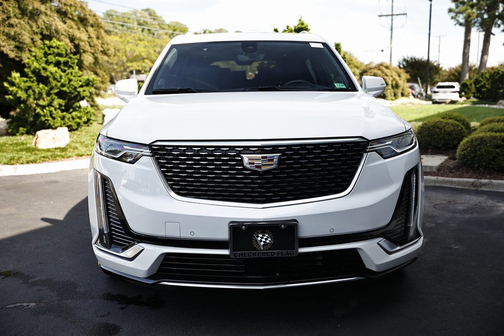 Used 2024 Cadillac XT6 Premium Luxury w/ Technology Package image 13