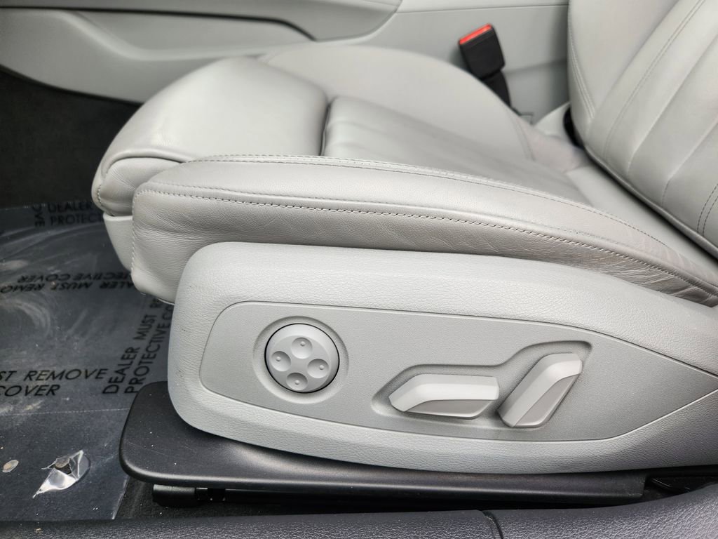 Used 2025 Audi A5 2.0T Premium Plus image 14