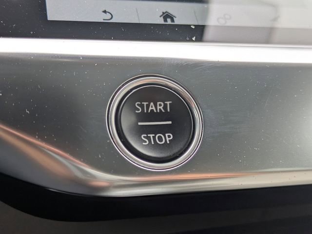 Used 2020 Jaguar I-PACE SE image 37