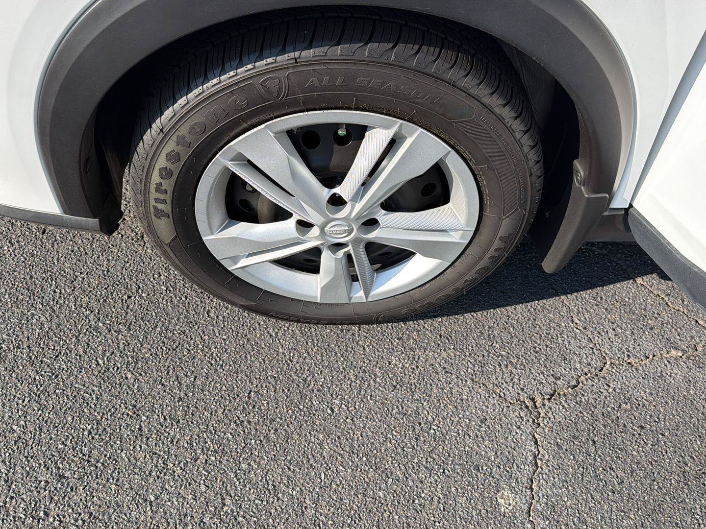 Used 2024 Nissan Kicks S FWD image 34