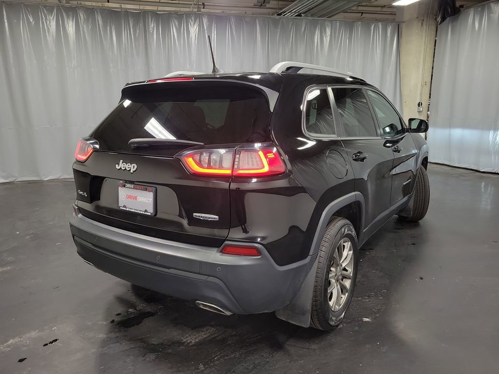 Used 2019 Jeep Cherokee Latitude Plus w/ Comfort/Convenience Group image 9