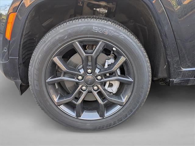New 2024 Jeep Grand Cherokee Limited 4xe image 10