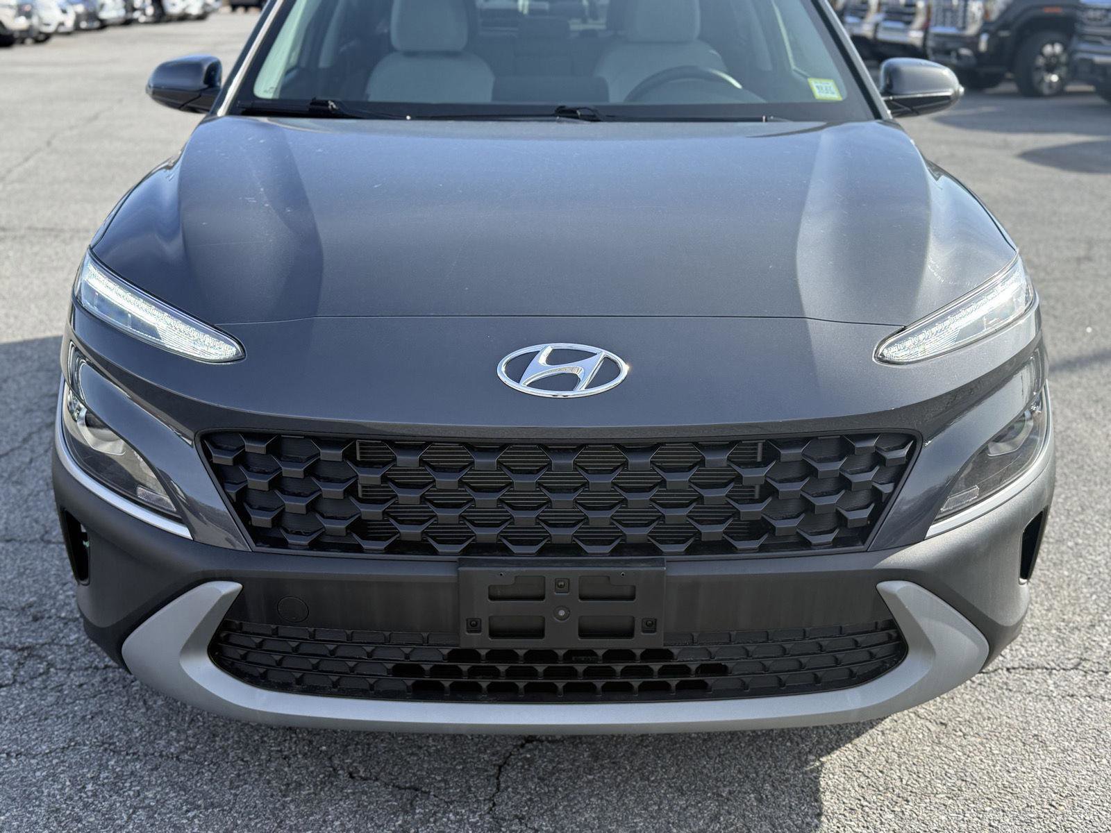 Used 2023 Hyundai Kona SEL image 2