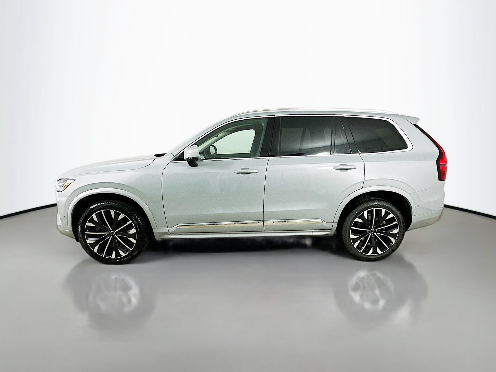 New 2026 Volvo XC90 B6 Ultra w/ Protection Package AWD/4WD image 8