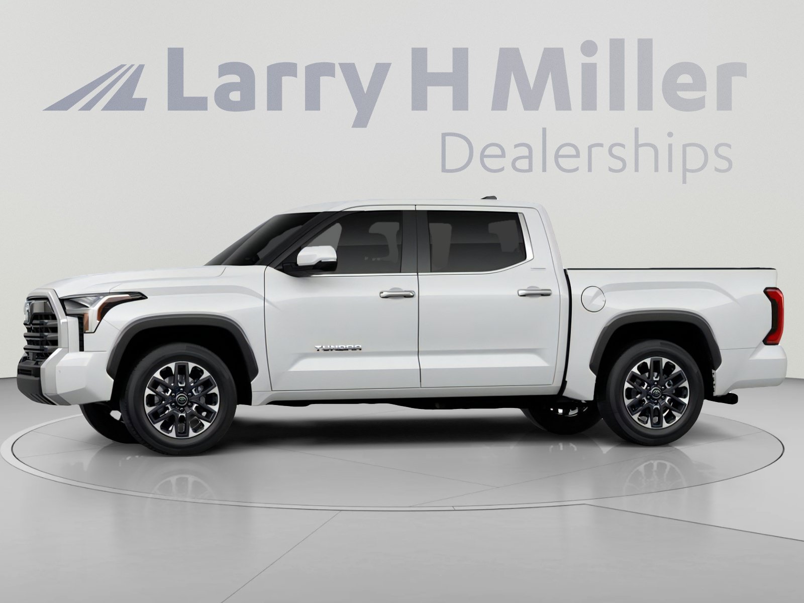 New 2026 Toyota Tundra Limited AWD/4WD image 3