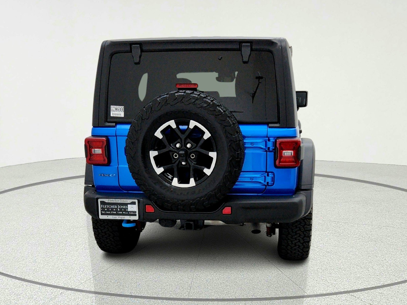 Used 2024 Jeep Wrangler Unlimited Rubicon 4xe w/ Capability Package AWD/4WD image 10