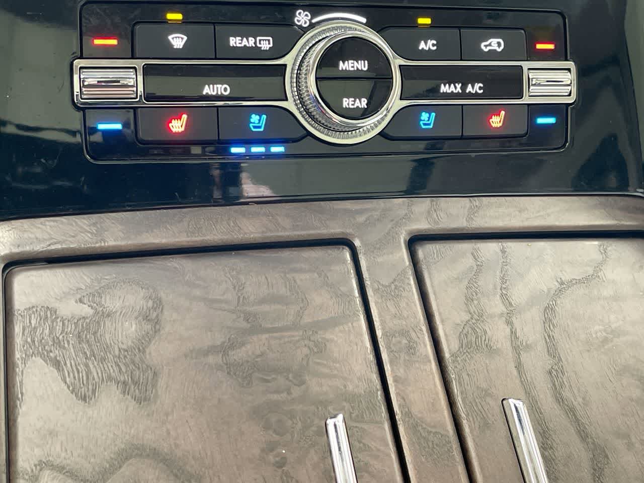 Used 2019 Lincoln Navigator L Reserve AWD/4WD image 19