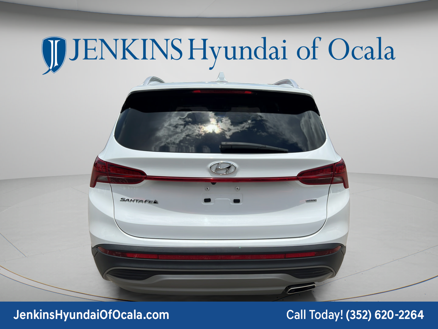 Certified 2023 Hyundai Santa Fe SEL w/ Cargo Package AWD/4WD image 4