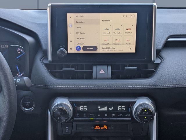 Used 2023 Toyota RAV4 AWD Hybrid image 19