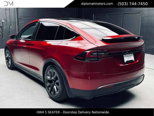 Used 2025 Tesla Model X AWD/4WD image 4
