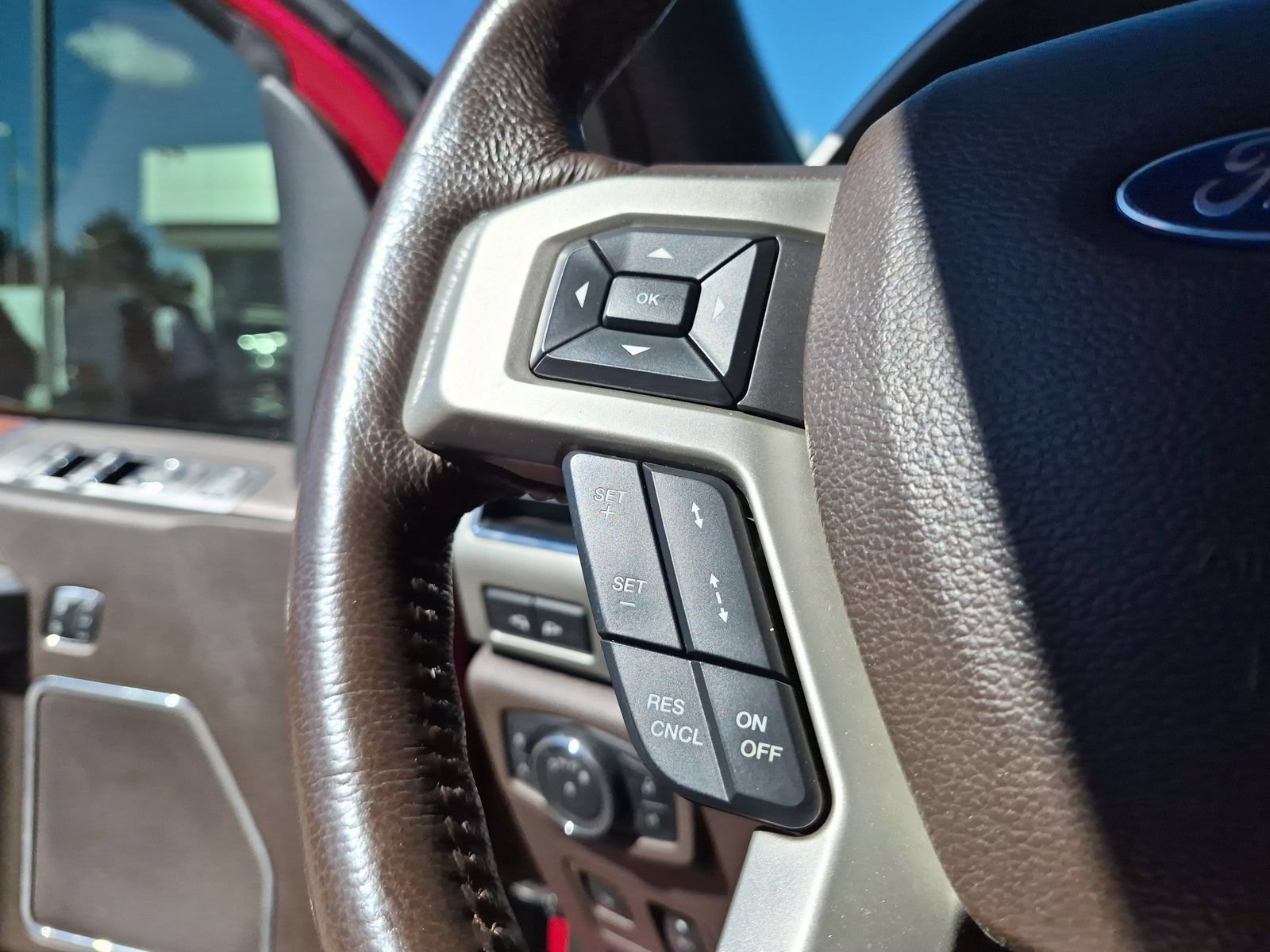 Used 2022 Ford F250 King Ranch w/ King Ranch Ultimate Package AWD/4WD image 23