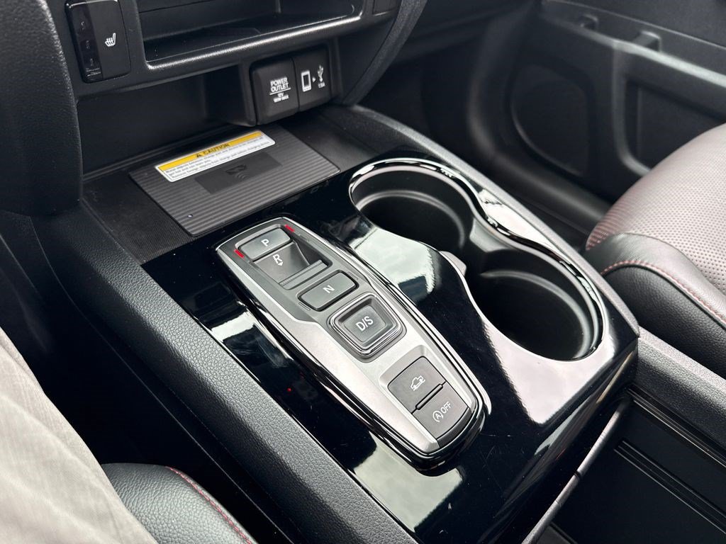 Certified 2022 Honda Ridgeline Black Edition image 31