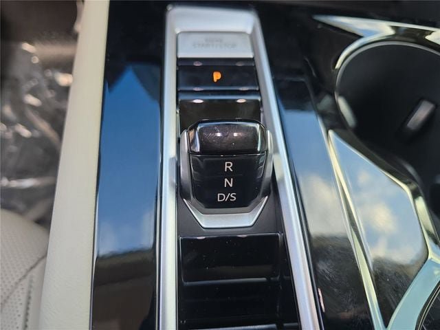 New 2026 Volkswagen Atlas SE FWD image 22