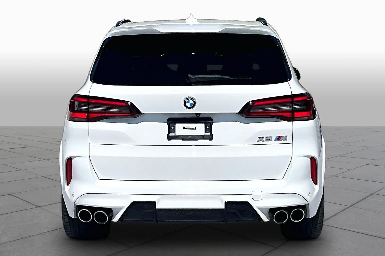 Used 2022 BMW X5 M w/ Executive Package AWD/4WD image 5