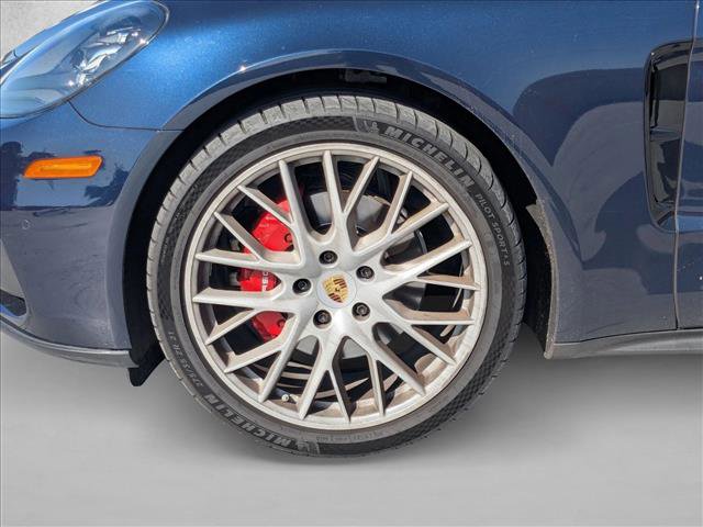 Used 2017 Porsche Panamera image 19