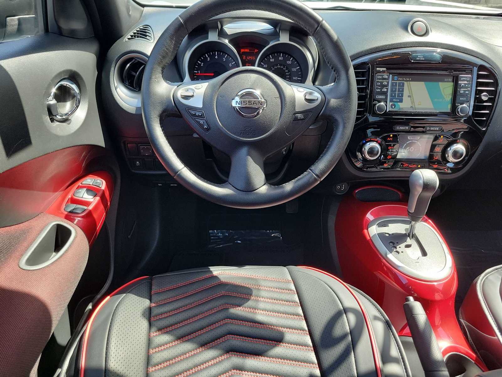 Used 2016 Nissan Juke SL FWD image 13