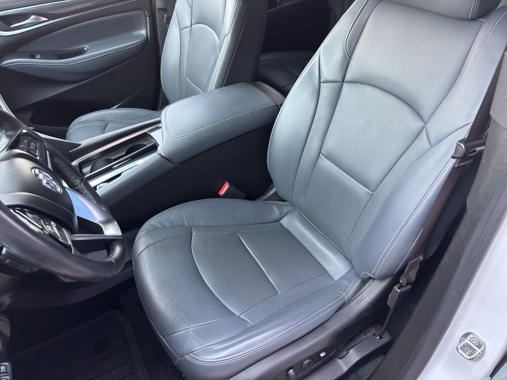 Used 2022 Buick Enclave Premium AWD/4WD image 9