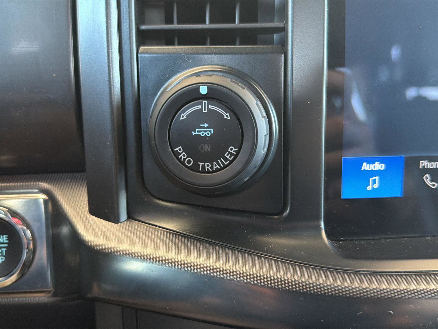 Used 2024 Ford F150 Lariat w/ Bed Utility Package image 30