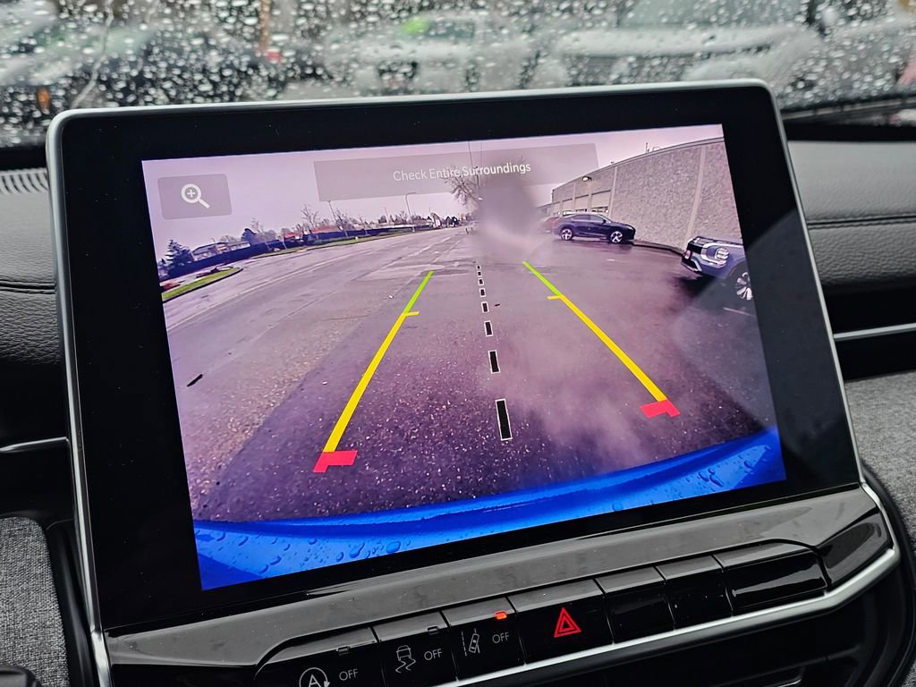 Used 2024 Jeep Compass Latitude AWD/4WD image 23