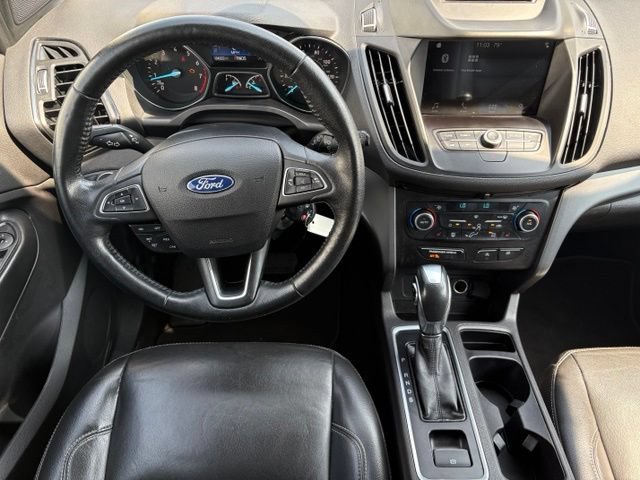 Used 2018 Ford Escape SEL FWD image 3