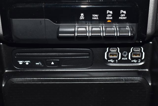 Used 2019 RAM 1500 Big Horn image 18