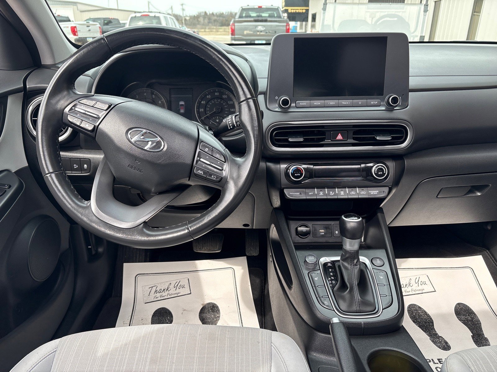 Used 2022 Hyundai Kona SEL w/ Convenience Package image 5