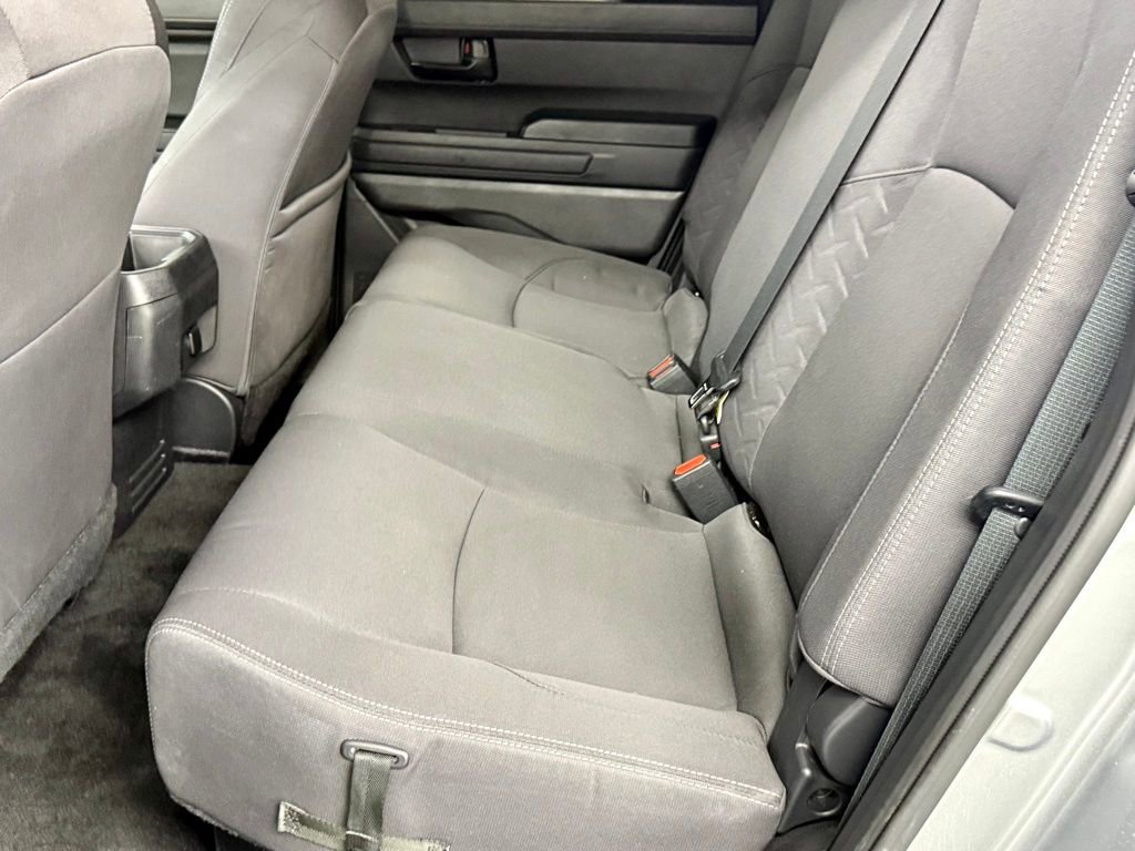 Certified 2025 Toyota Tacoma SR5 image 30