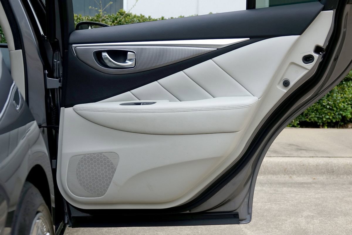 Used 2014 INFINITI Q50 Premium w/ Navigation Package image 40