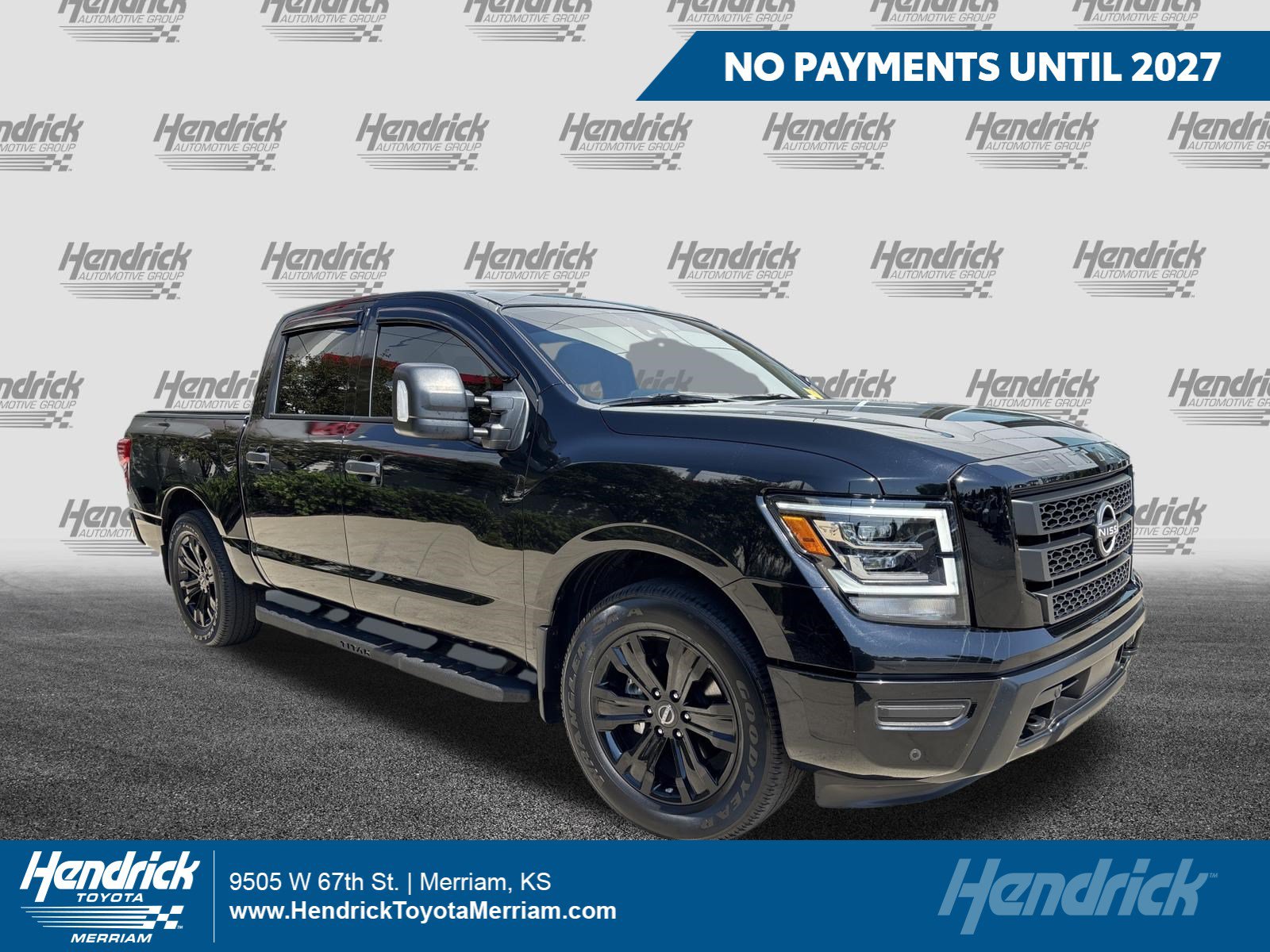 Used 2023 Nissan Titan SV w/ SV Convenience Package